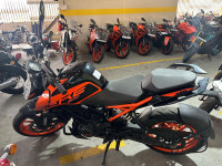 KTM Duke 200