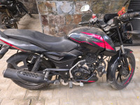 Bajaj Pulsar 125 Carbon Fibre Disc Single Seat