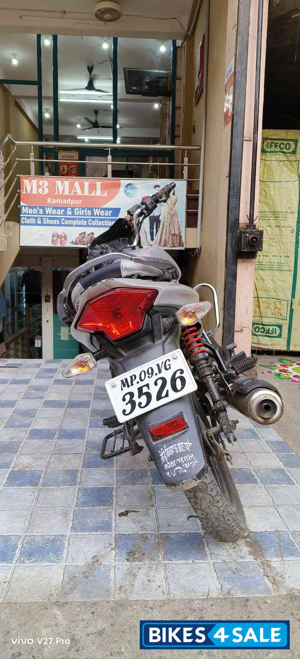 TVS Victor Premium Edition