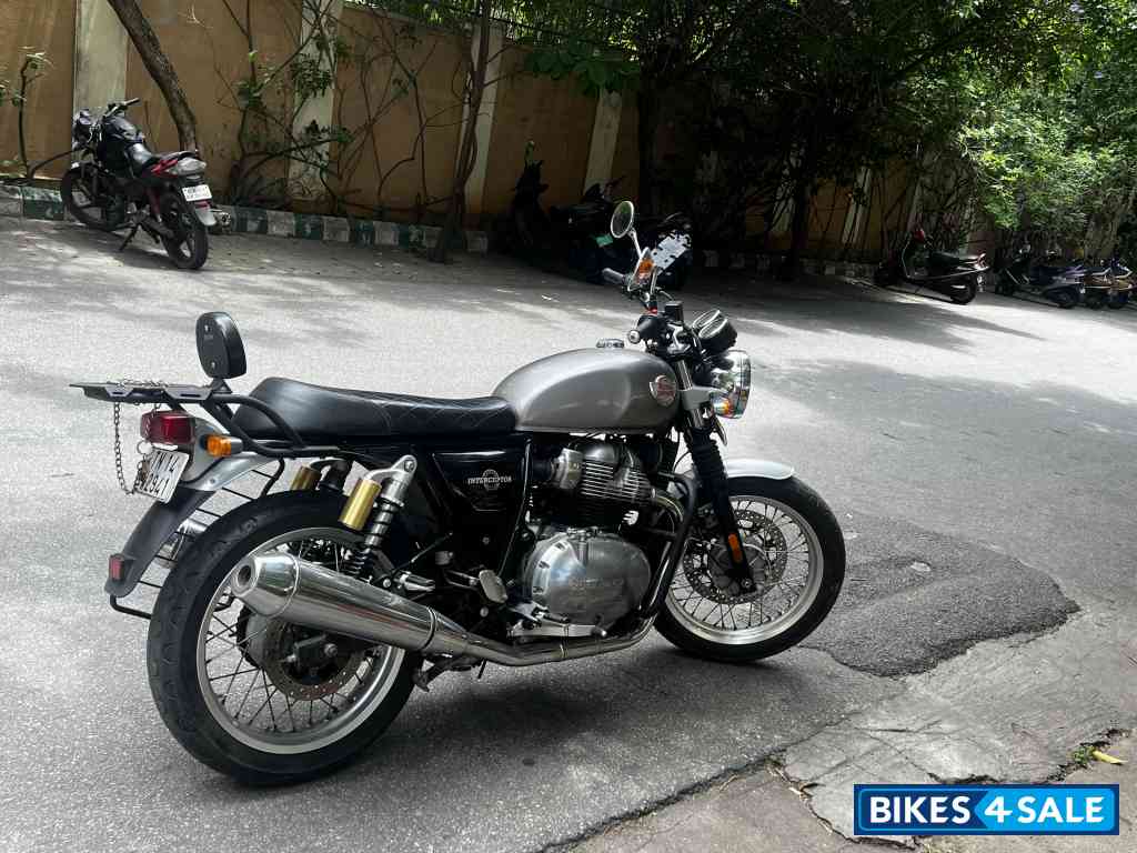 Royal Enfield Interceptor 650 Twin