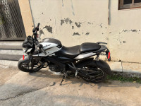 Bajaj Pulsar NS200