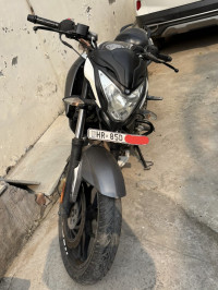 Bajaj Pulsar NS200