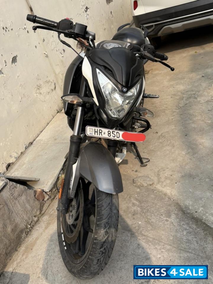 Bajaj Pulsar NS200