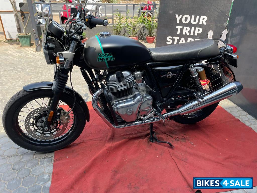 Royal Enfield Interceptor 650 Twin