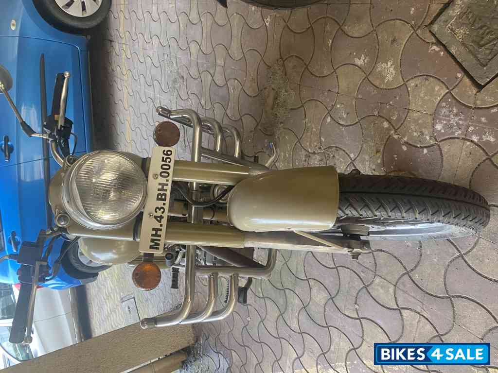 Brown Royal Enfield Classic Desert Storm