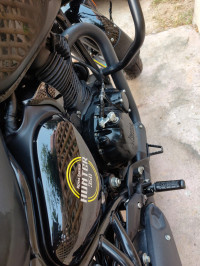 Black Royal Enfield Hunter 350 Metro