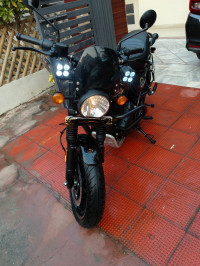 Black Royal Enfield Hunter 350 Metro