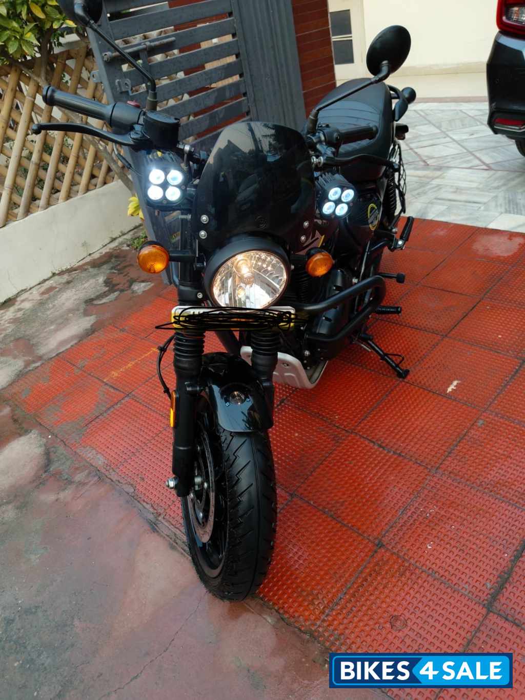 Black Royal Enfield Hunter 350 Metro Black Royal Enfield Hunter 350 Metro