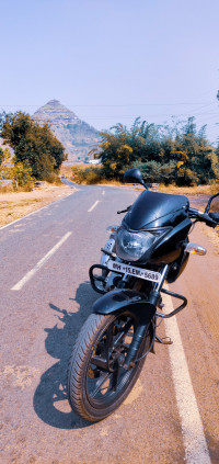 Bajaj Pulsar 180