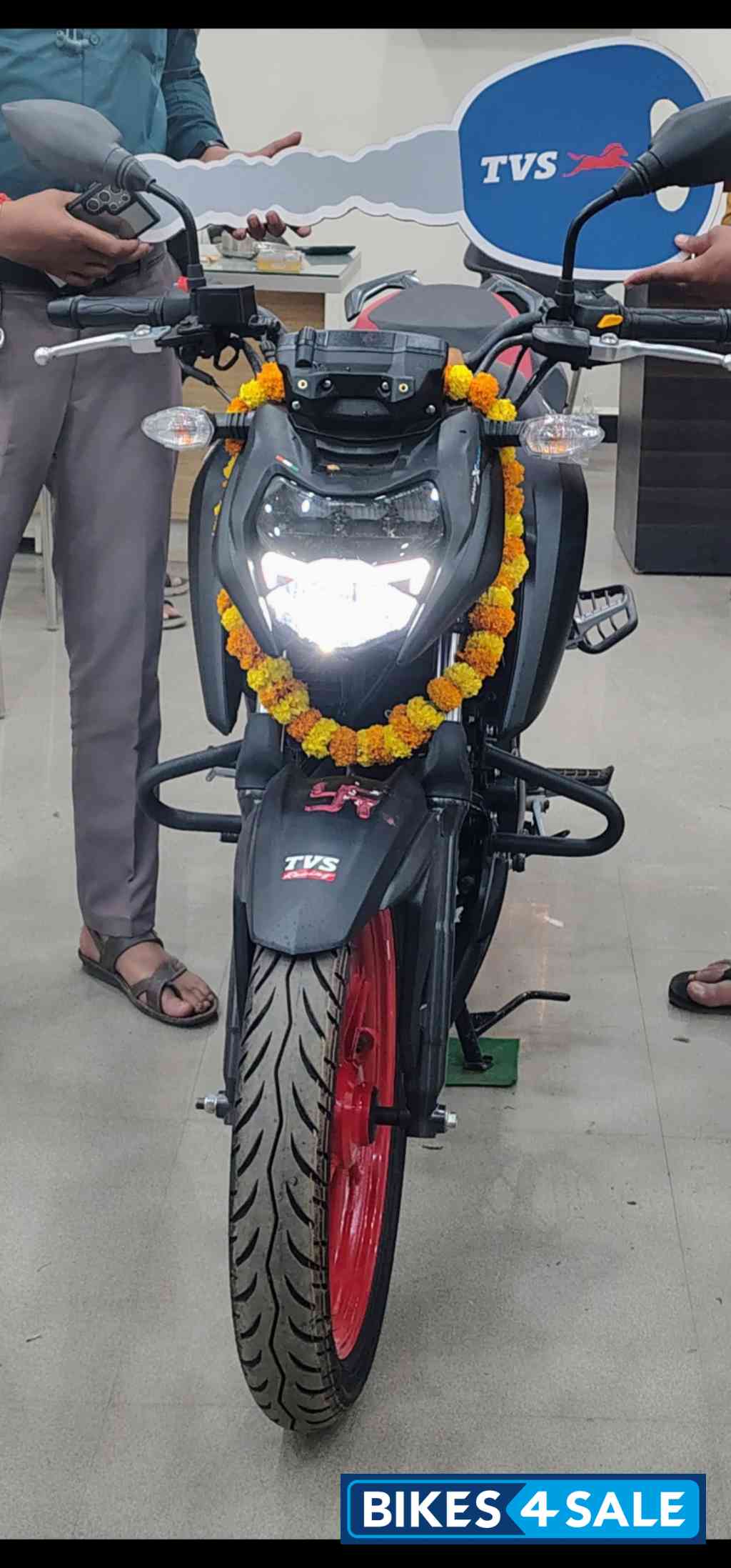 TVS Apache RTR 160 4V 2024