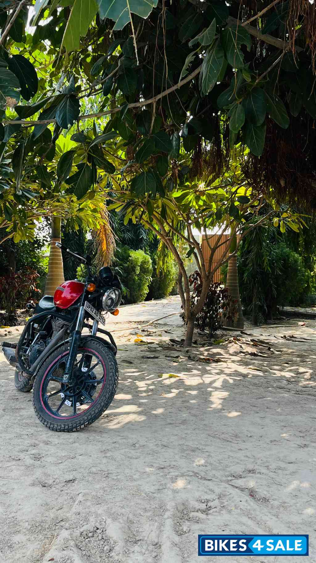 Red Black Royal Enfield Thunderbird X 350