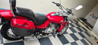 Red Bajaj Avenger 220 DTS-i