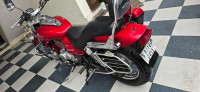 Red Bajaj Avenger 220 DTS-i