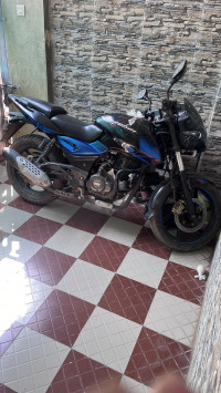 Bajaj Pulsar 150 Twin Disc