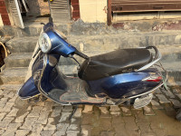Bajaj Chetak Premium