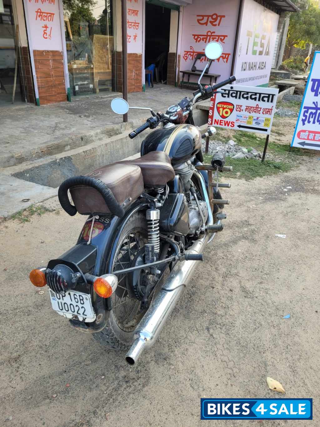 Black Royal Enfield Classic 350