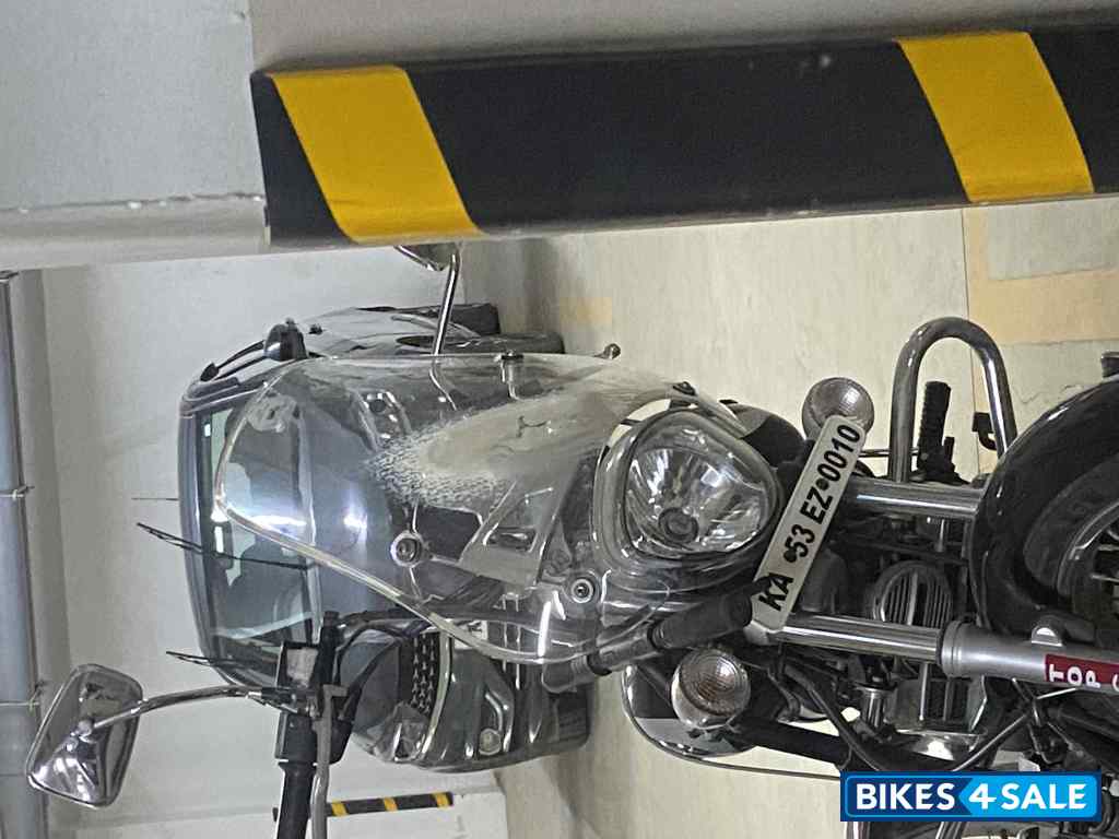 Bajaj Avenger Cruise 220