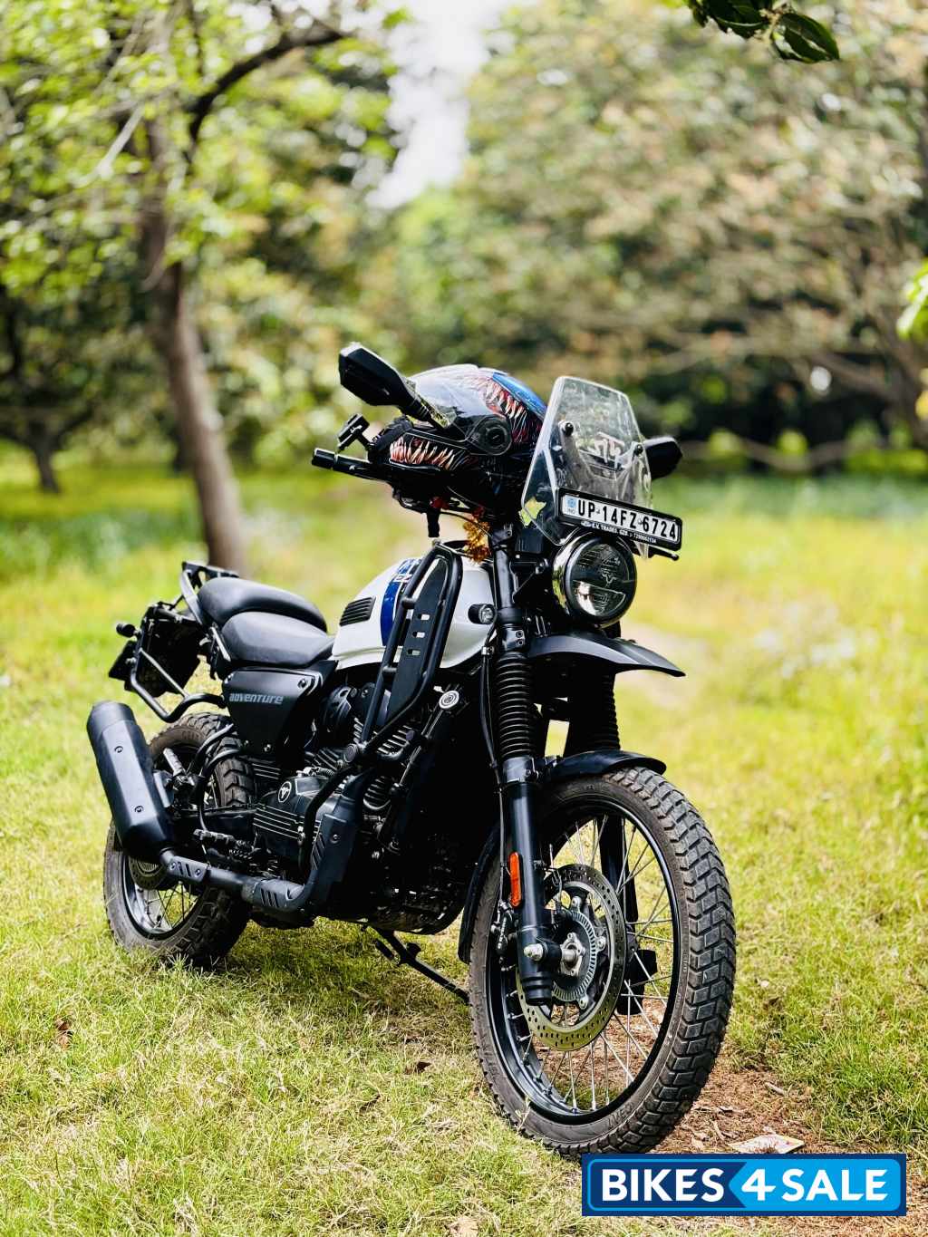 Yezdi Adventure Gloss 2024