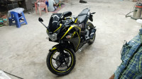 Black Honda CBR 150R