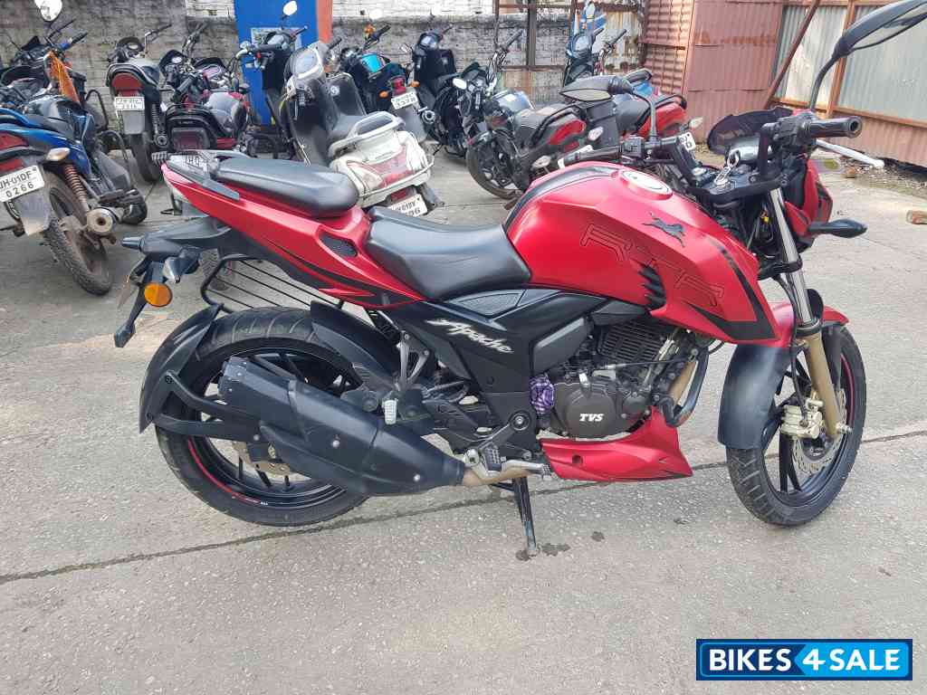 Red TVS Apache RTR 200 4V Race Edition 2.0