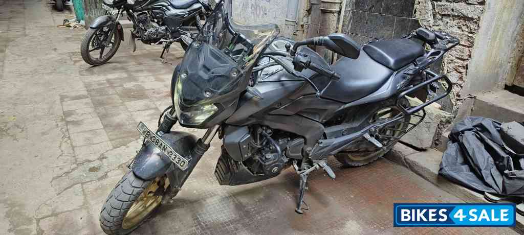 Bajaj Dominar 400 Disc