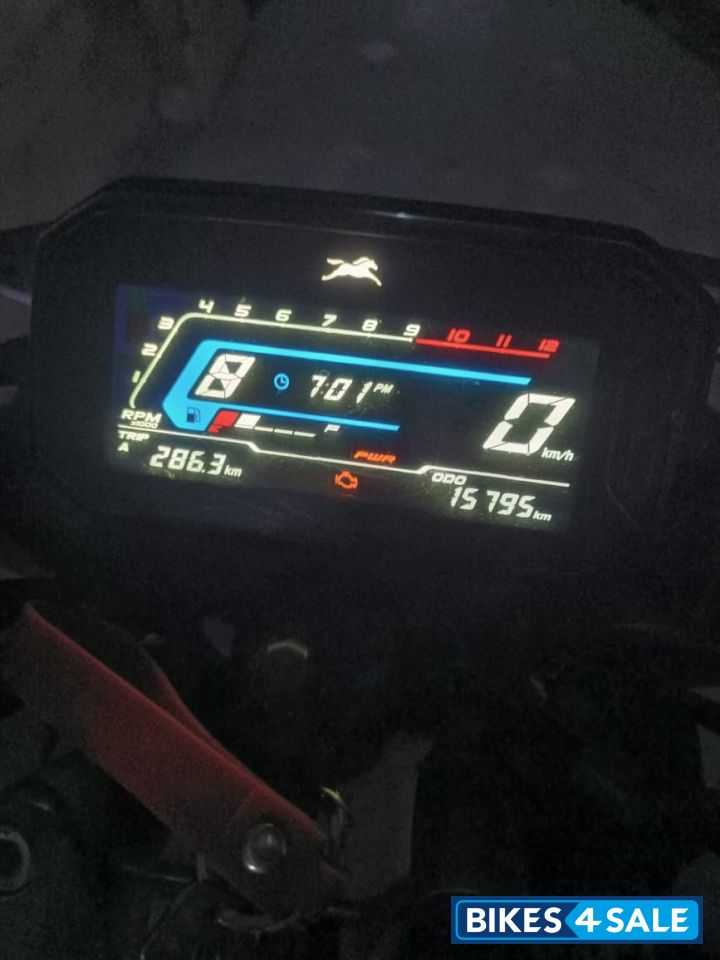 TVS Raider Split Seat