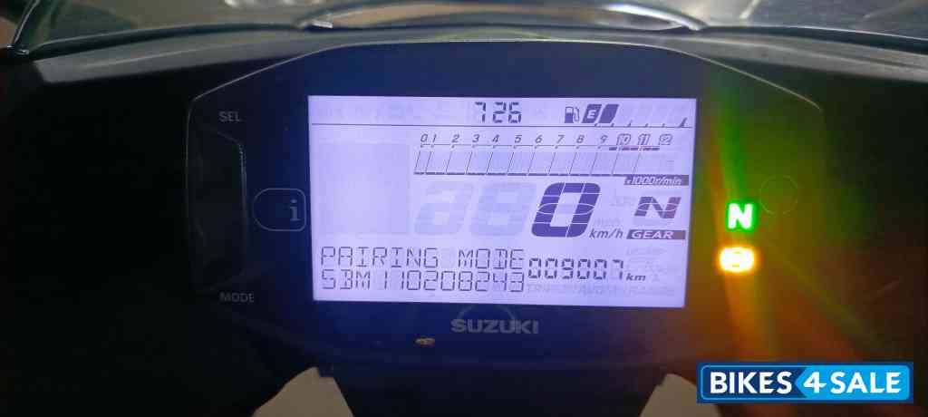 Black Suzuki Gixxer SF BS6