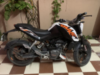 KTM Duke 200