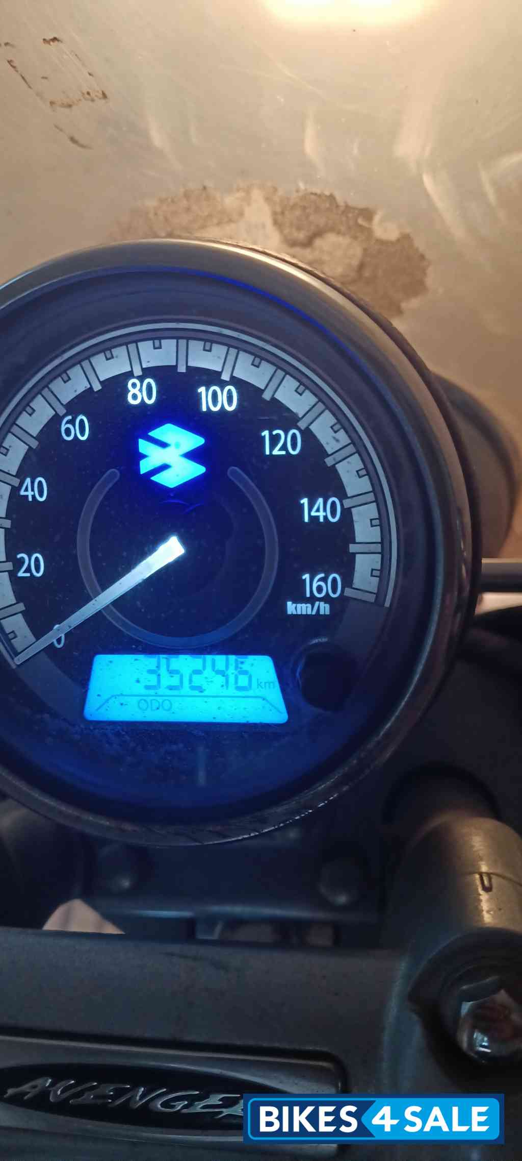 Bajaj Avenger Cruise 220