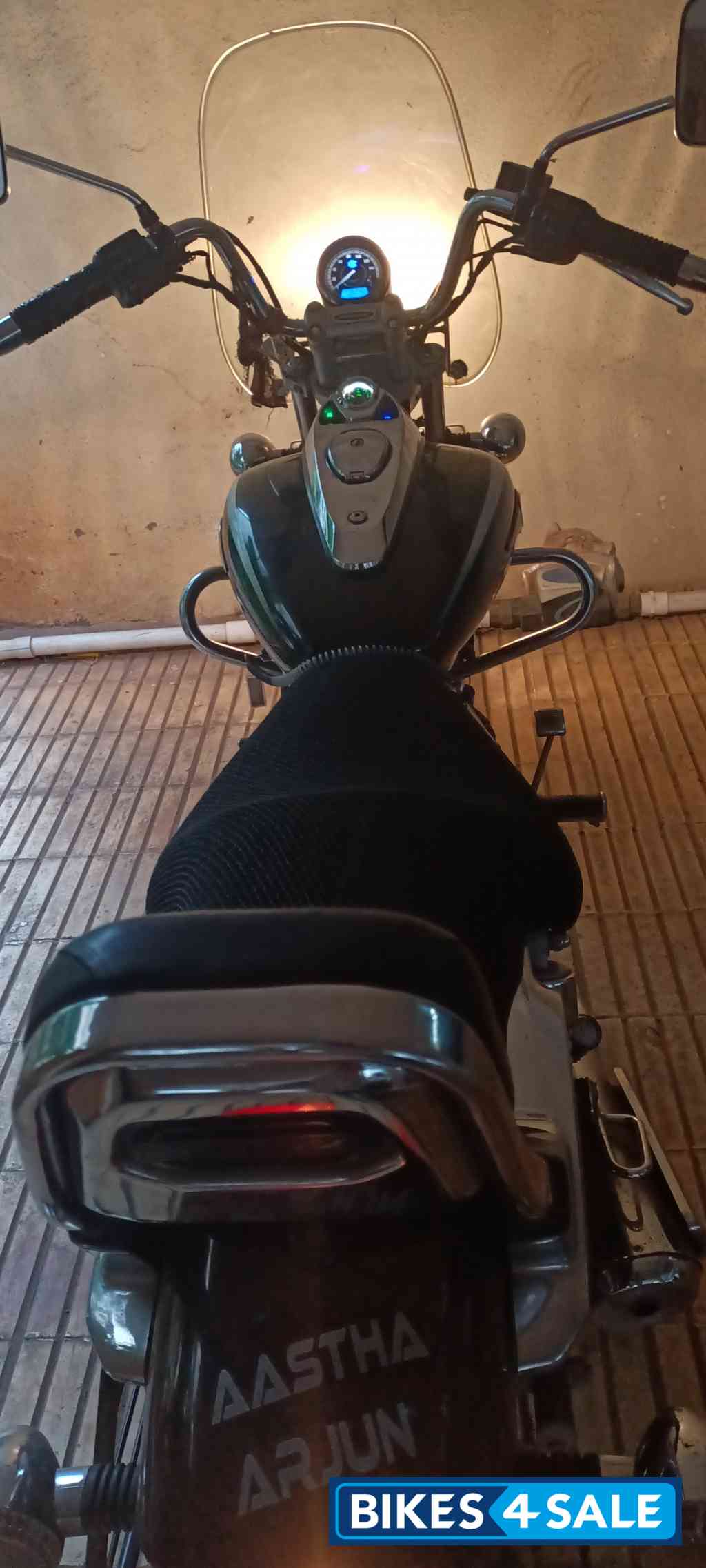 Bajaj Avenger Cruise 220