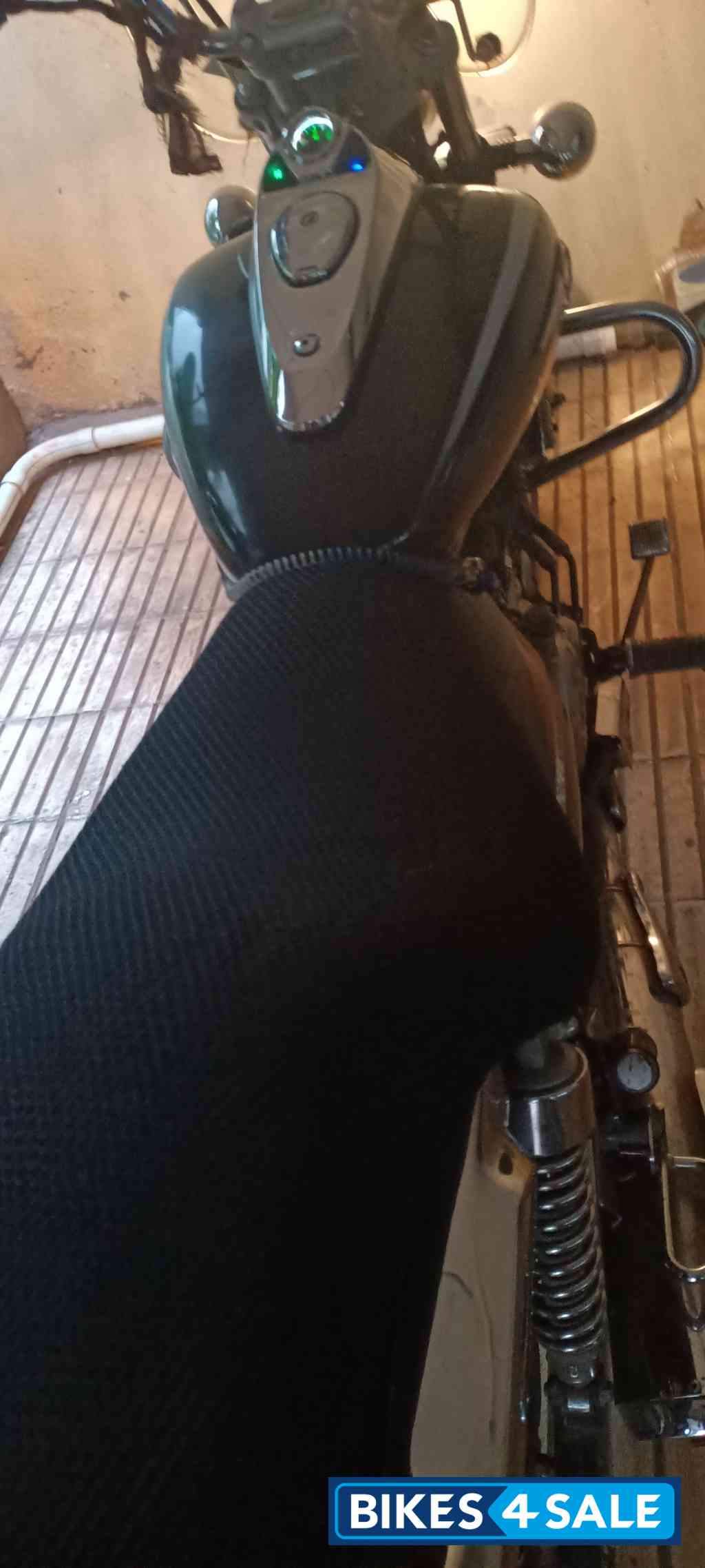 Bajaj Avenger Cruise 220