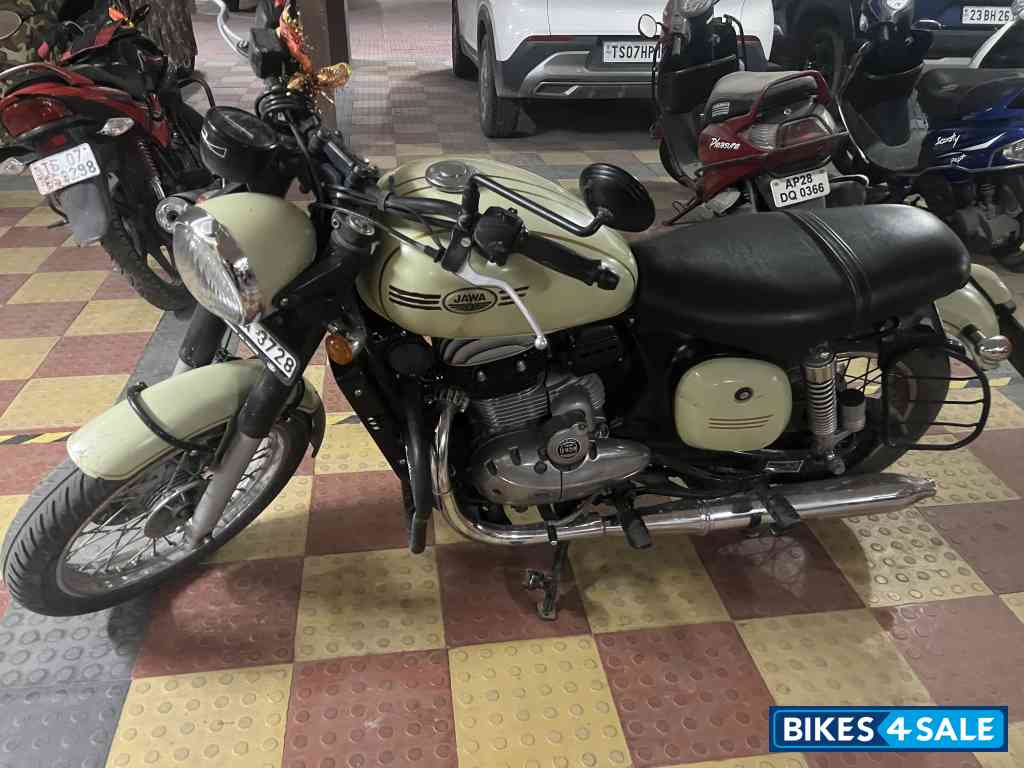 Lumos Lime Jawa forty two