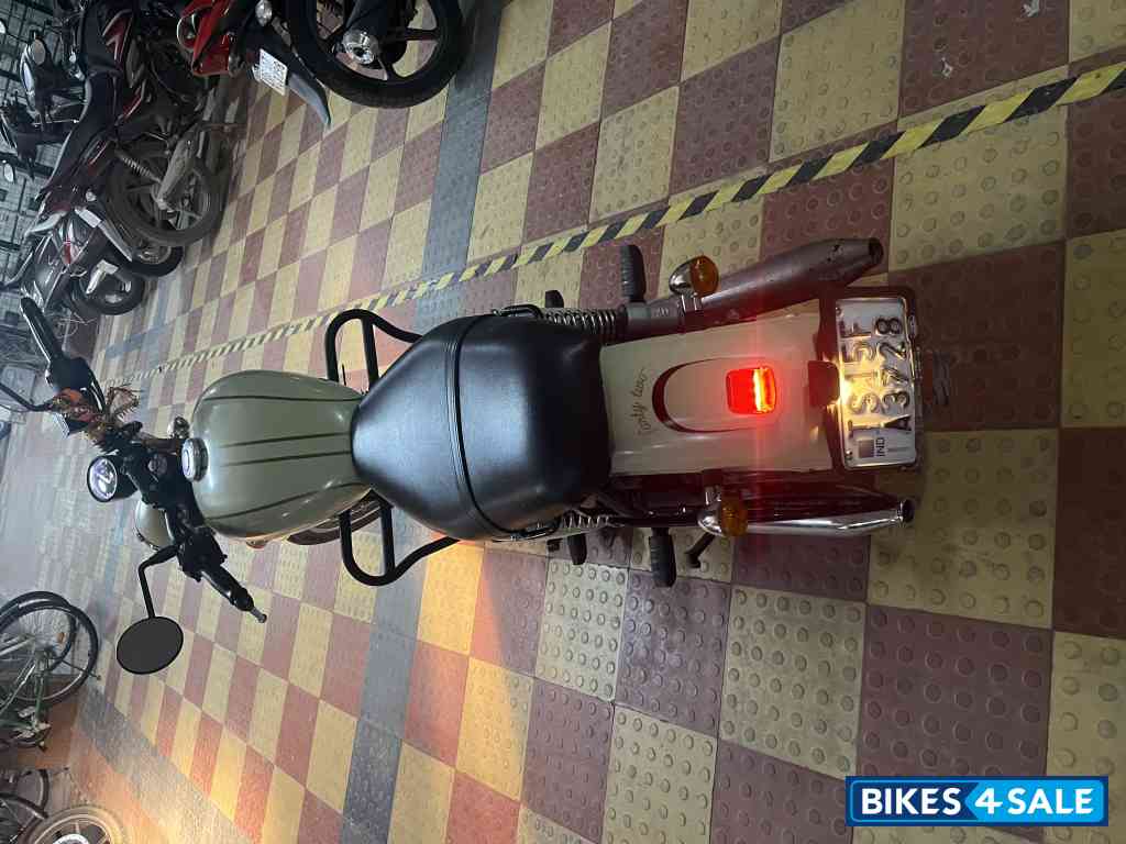 Lumos Lime Jawa forty two