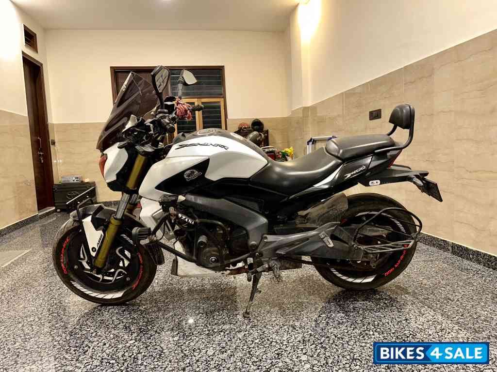 Bajaj Dominar 400