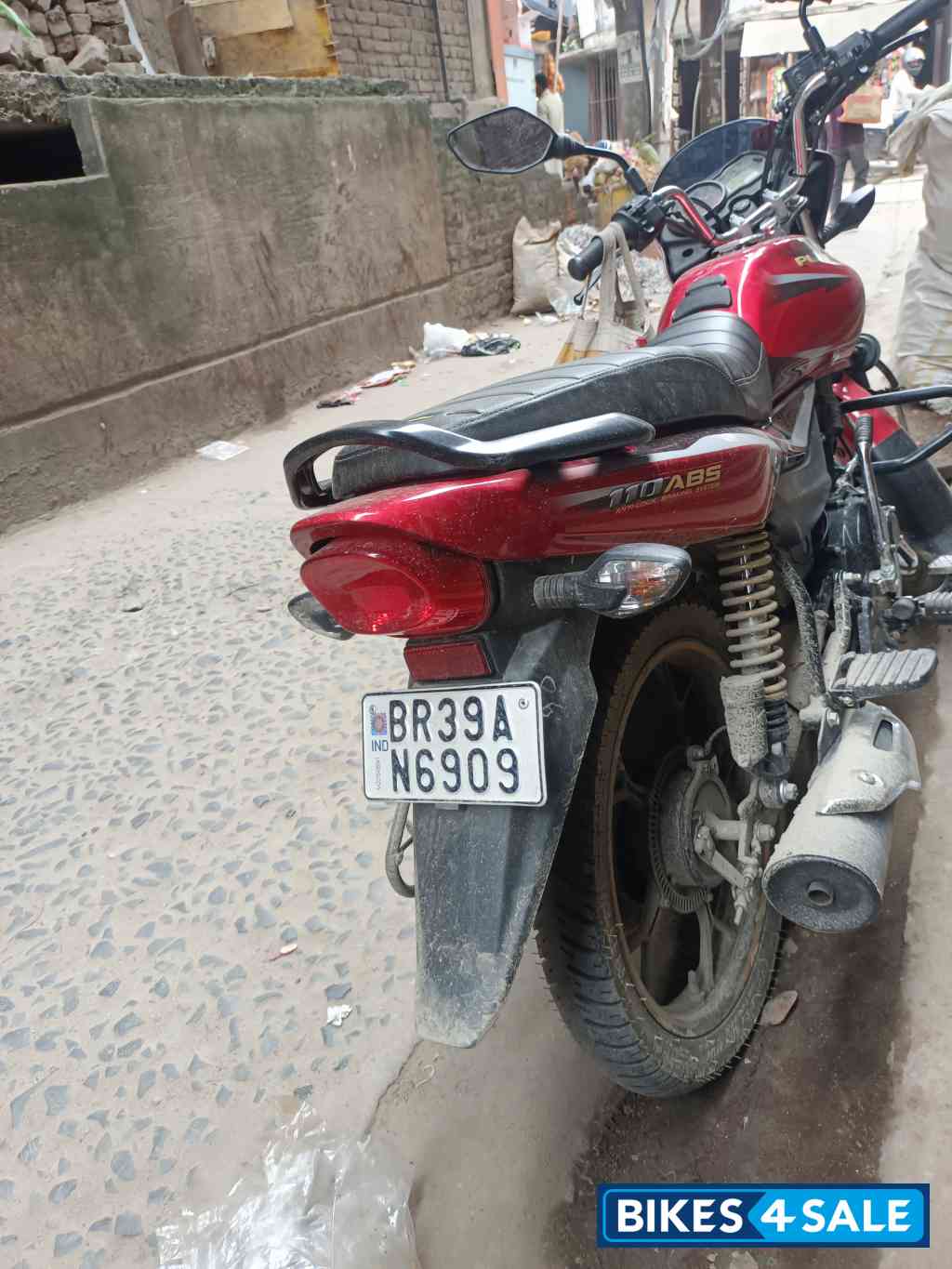 Bajaj Platina 110 ABS