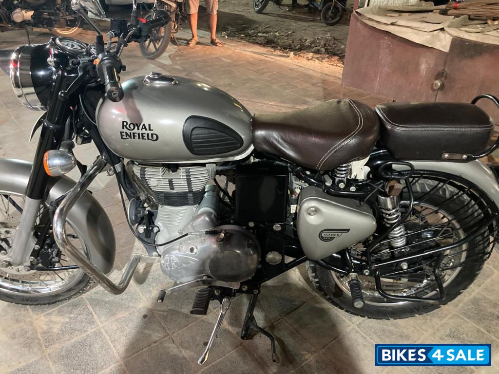 Royal Enfield Classic Gunmetal Grey