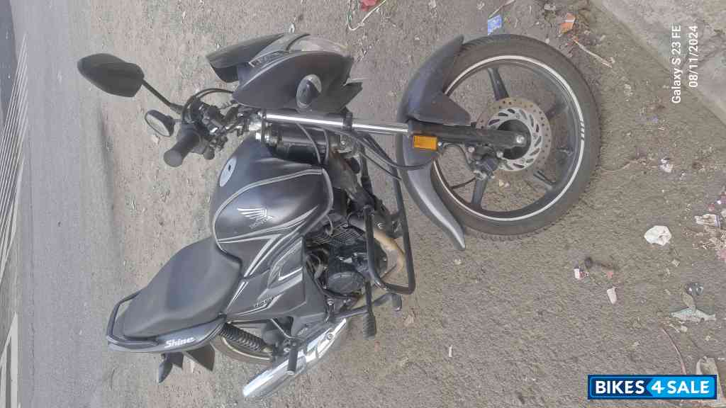 Honda Shine 125 Disc