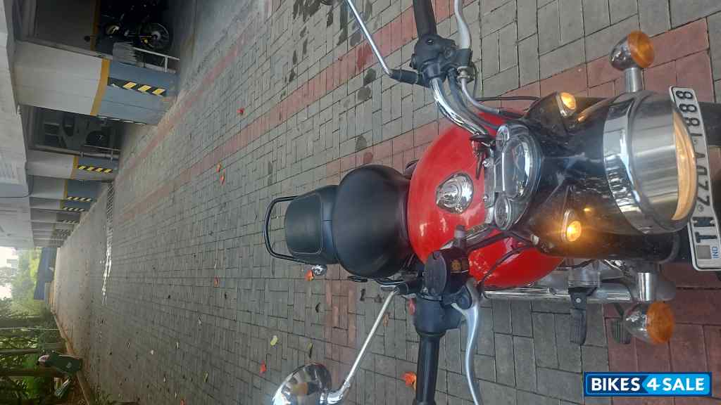 Royal Enfield Classic 350 Redditch Red