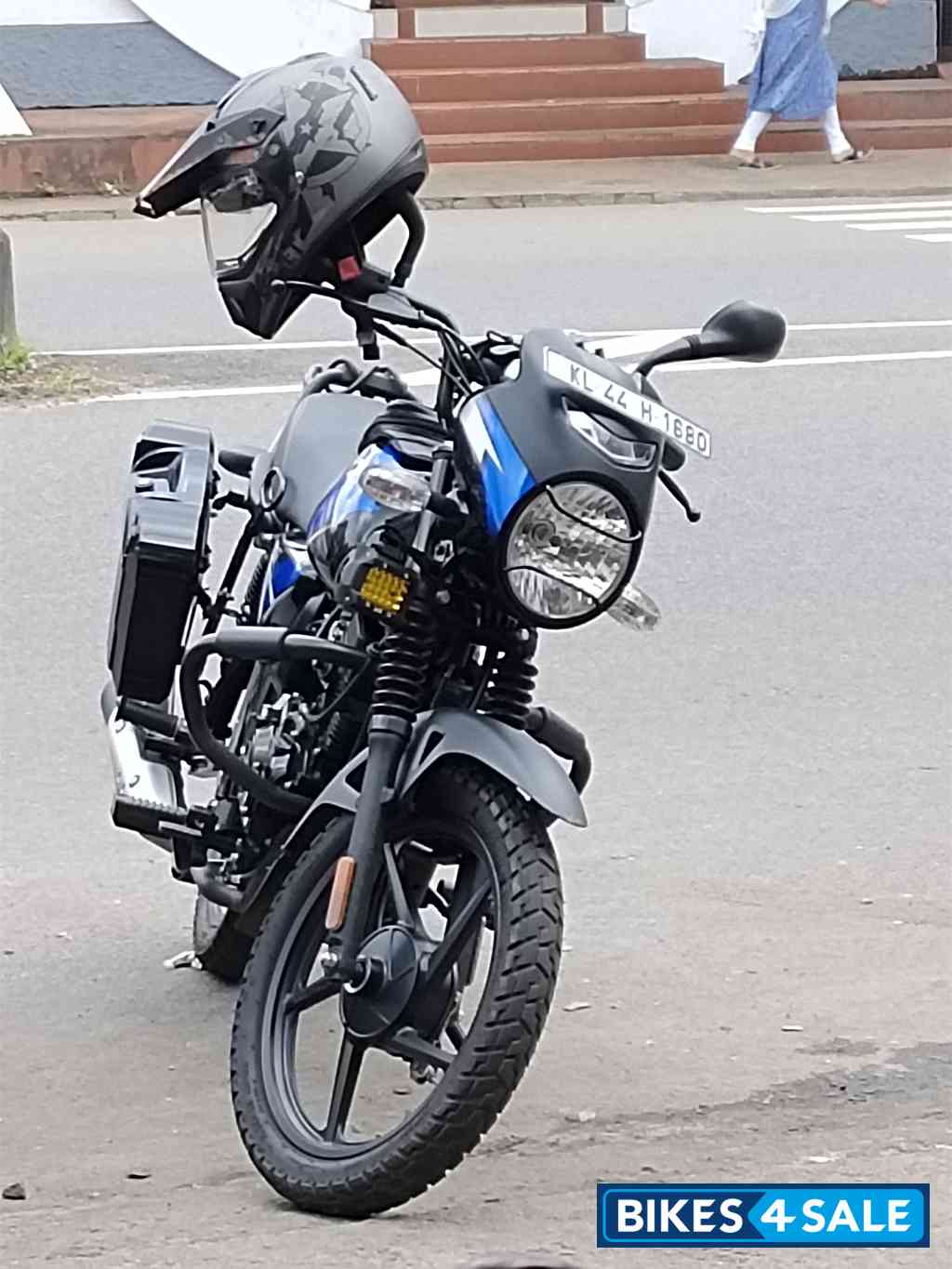 Blue Black Bajaj CT110X