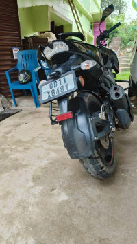 Black TVS Apache RTR 200 4V