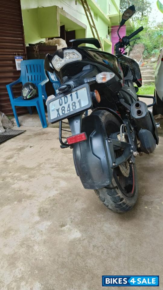 Black TVS Apache RTR 200 4V Black TVS Apache RTR 200 4V