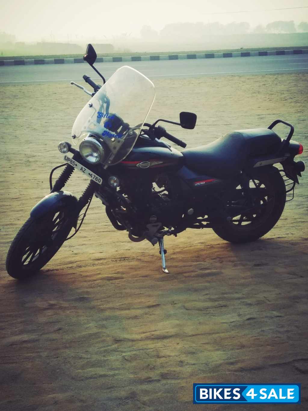 Bajaj Avenger Street 220