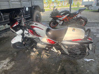 White&cherry Red Bajaj V15