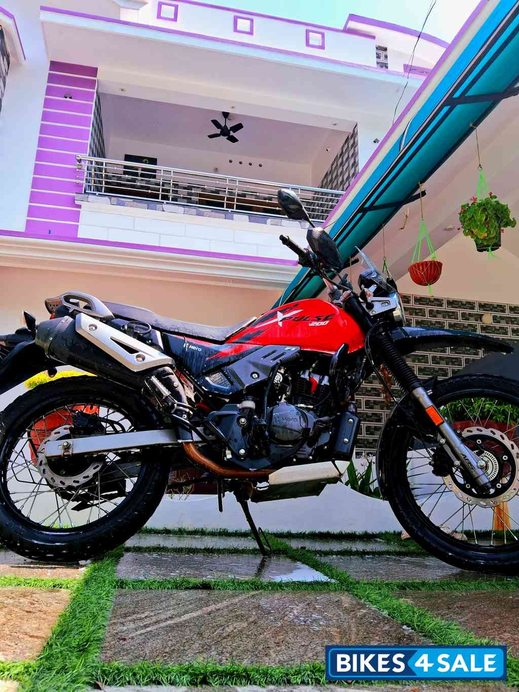 Hero XPulse 200 BS6