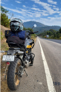 Black Royal Enfield Himalayan 450