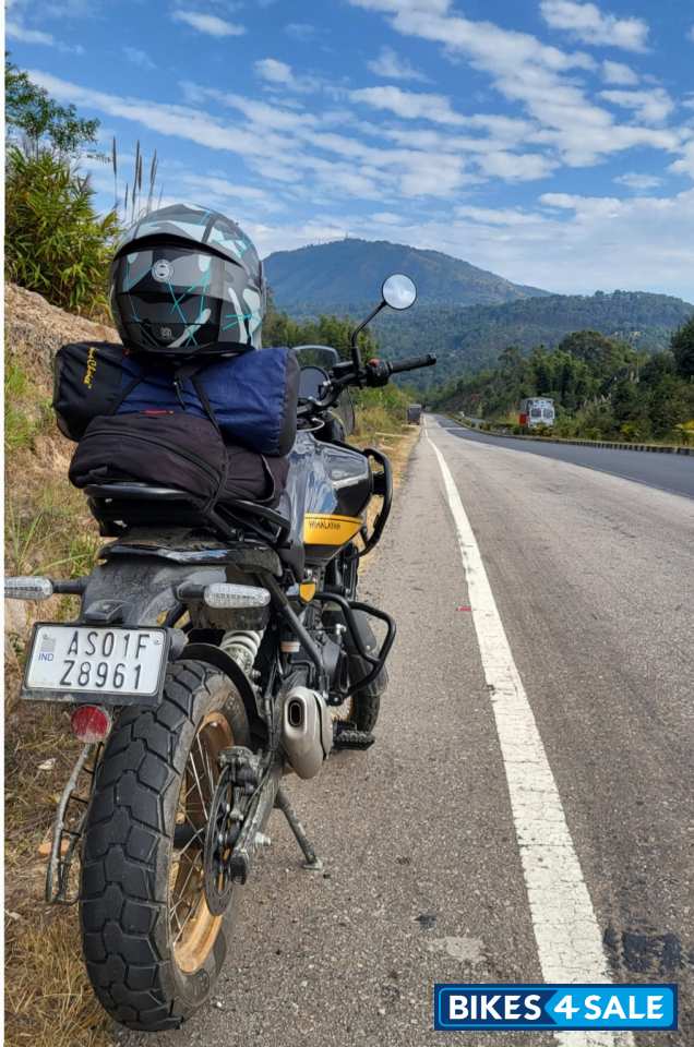 Black Royal Enfield Himalayan 450