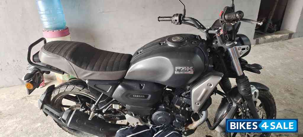 Yamaha  Fzx