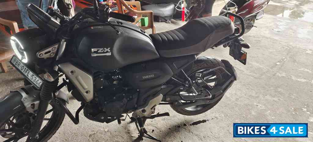 Yamaha  Fzx