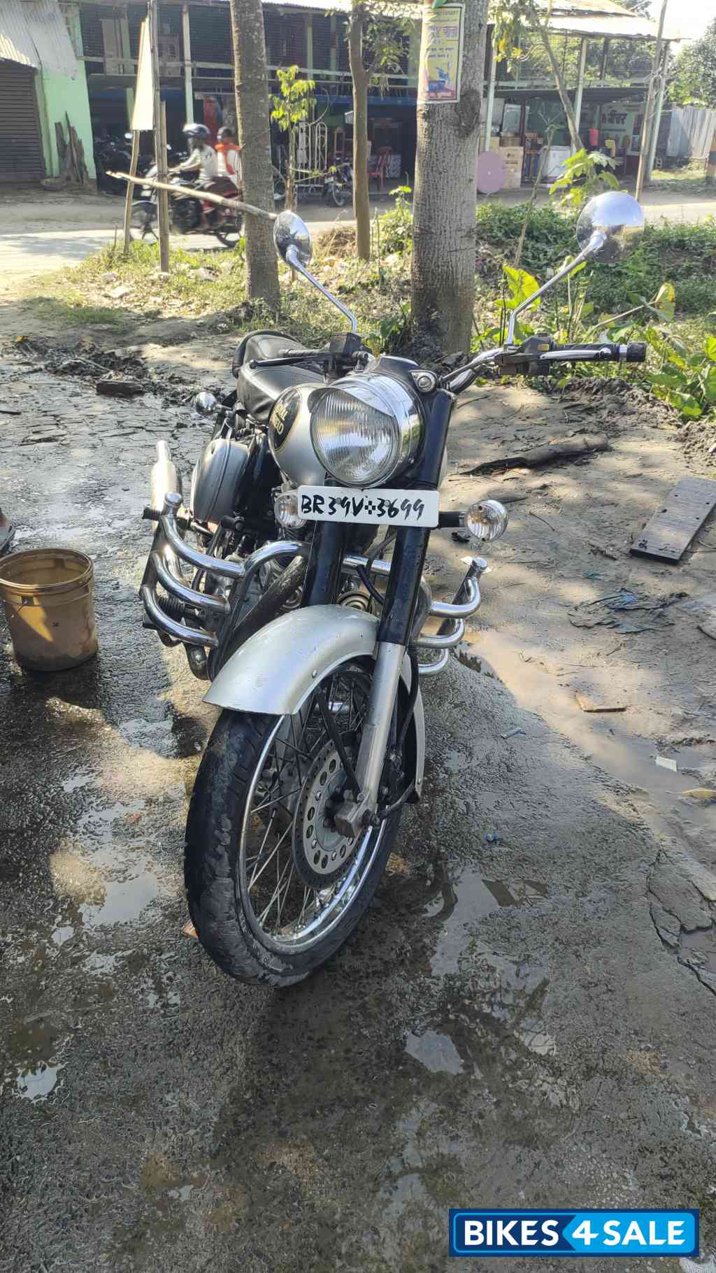 Royal Enfield Classic 350 Royal Enfield Classic 350