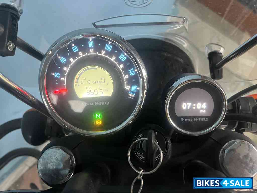 Royal Enfield Meteor 350 Stellar